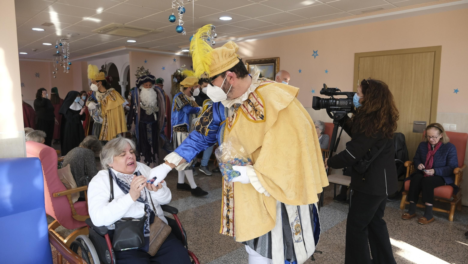 Los Reyes Magos en la Residencia Santa Teresa Jornet