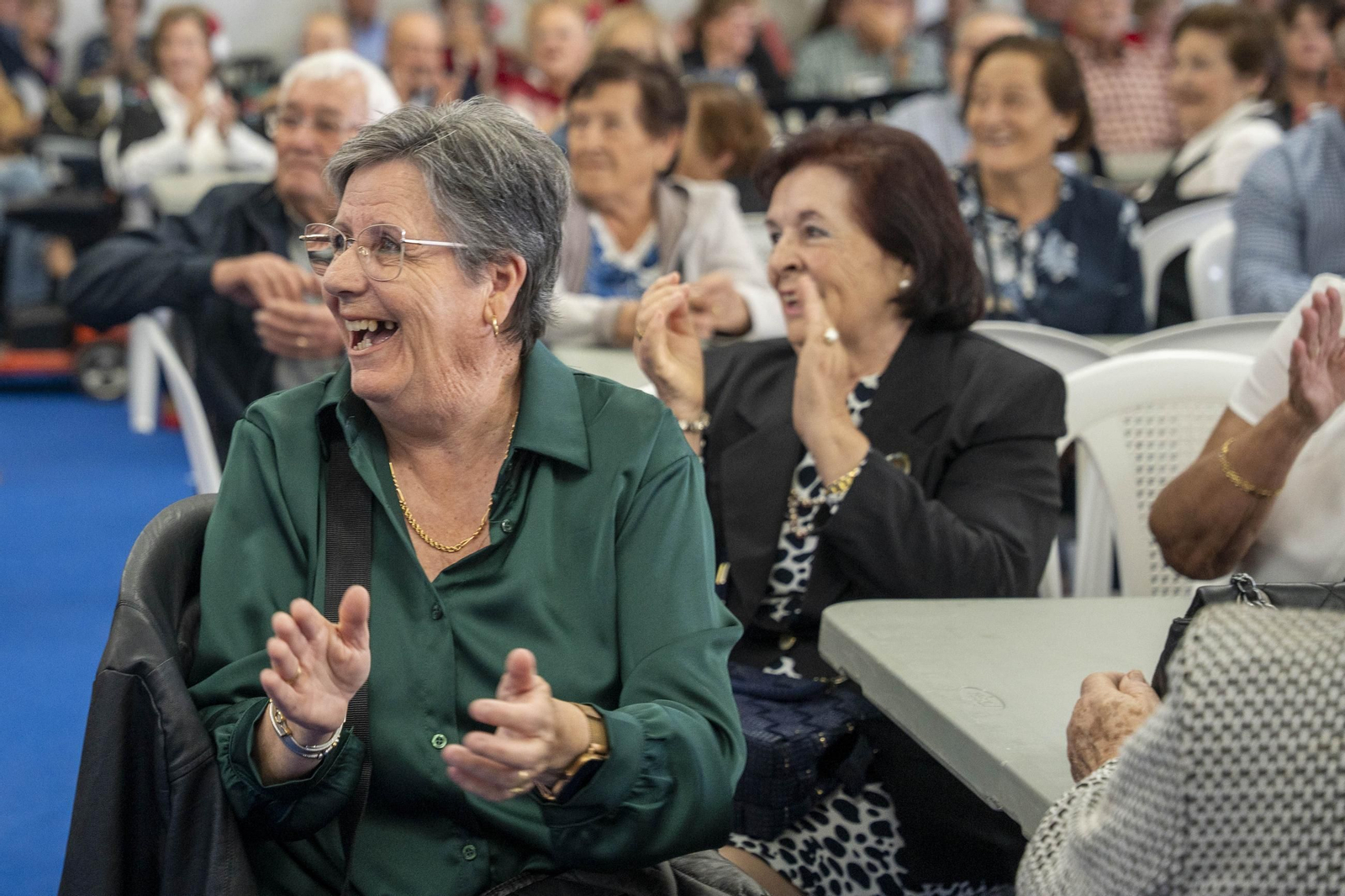Las mejores imágenes de los churros con chocolate en la Feria de Albox