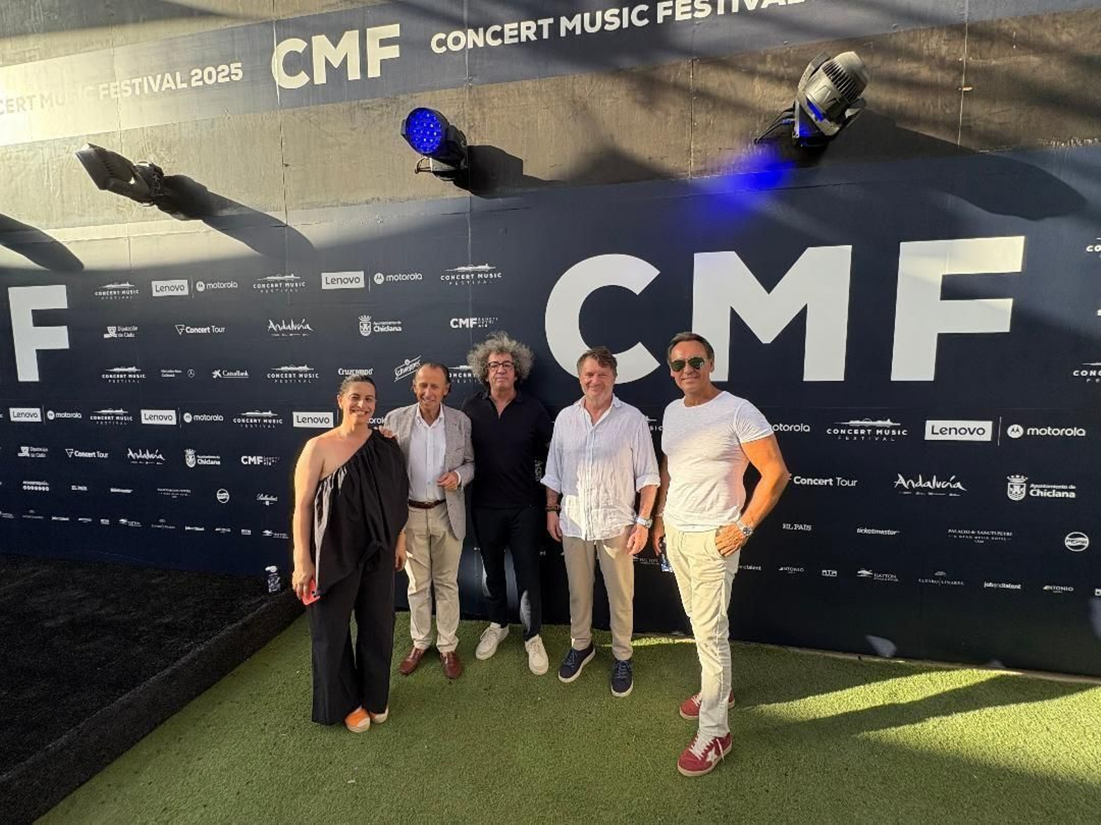 Deborah Casillas, José María Román, Rafael  Casillas, Alberto Ruano y Álvaro Linares, durante la inauguración de Concert Music Festival, en Chiclana de la Frontera.