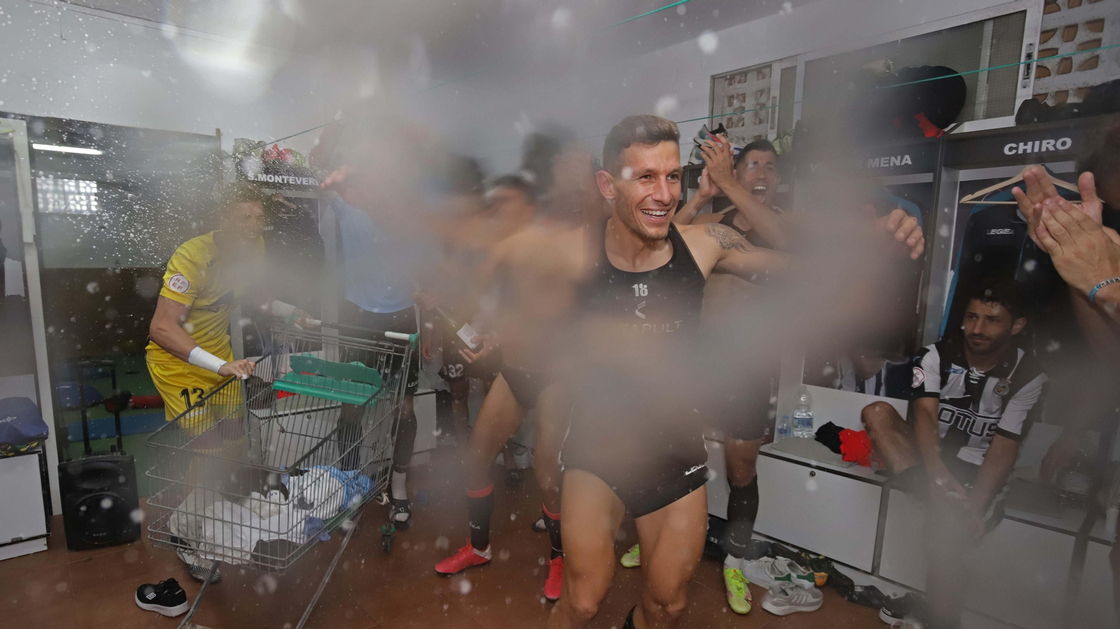 Fotos de la celebración de la Balona en el estadio municipal de La Línea
