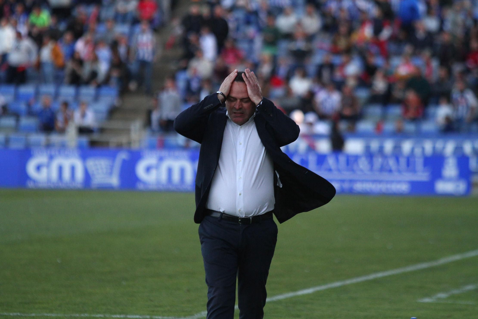 Imágenes del encuentro entre el Recreativo de Huelva y el San Fernando