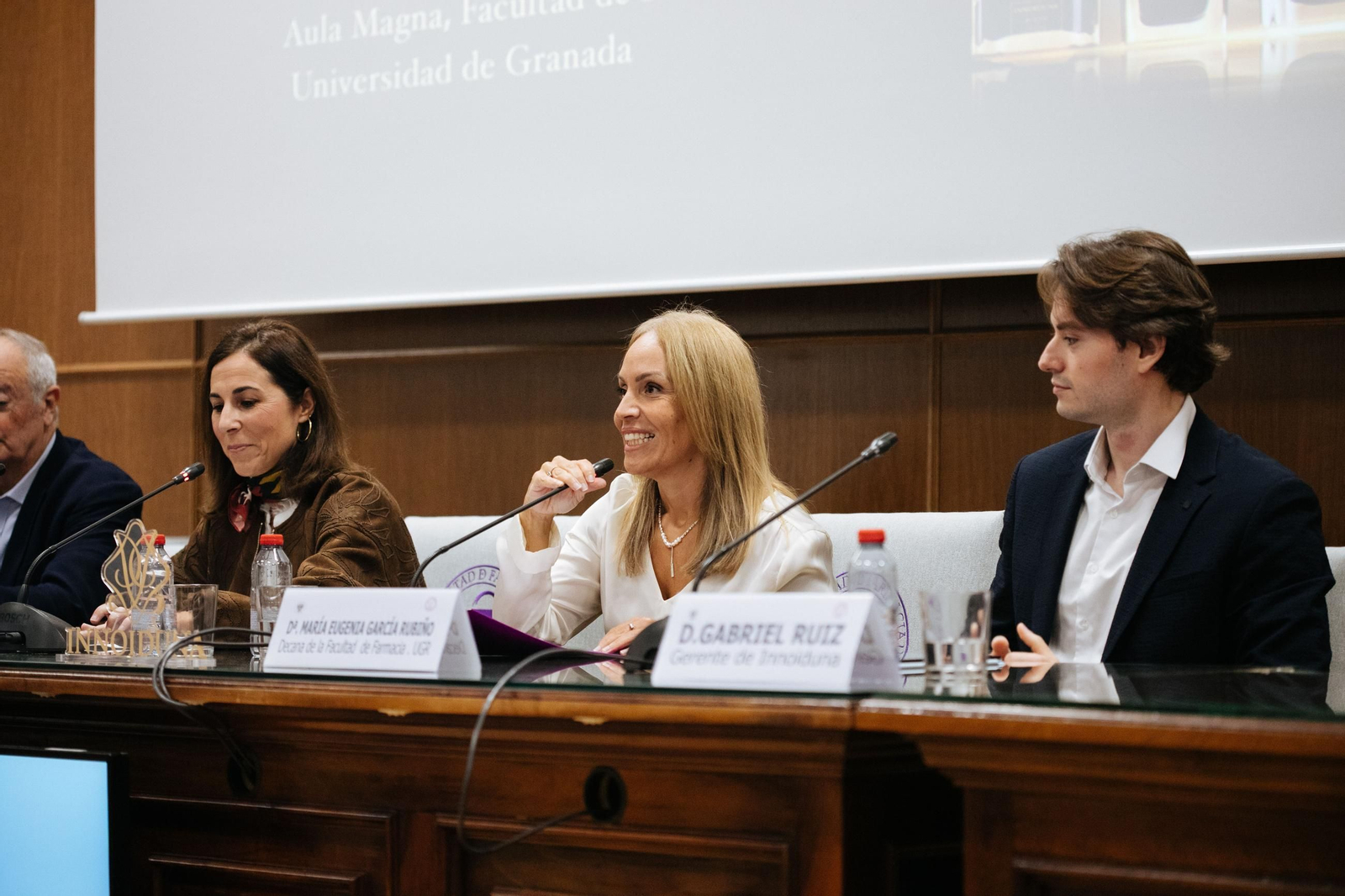 Las mejores imágenes de la presentación de Innoiduna en Granada