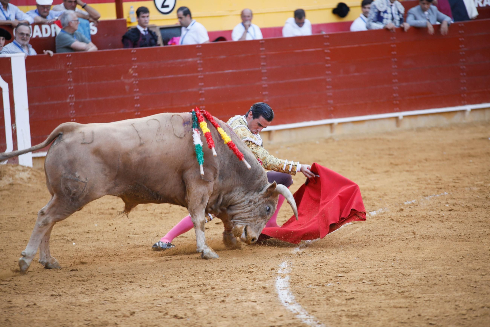 Imágenes de la corrida de toros en Roquetas de Mar