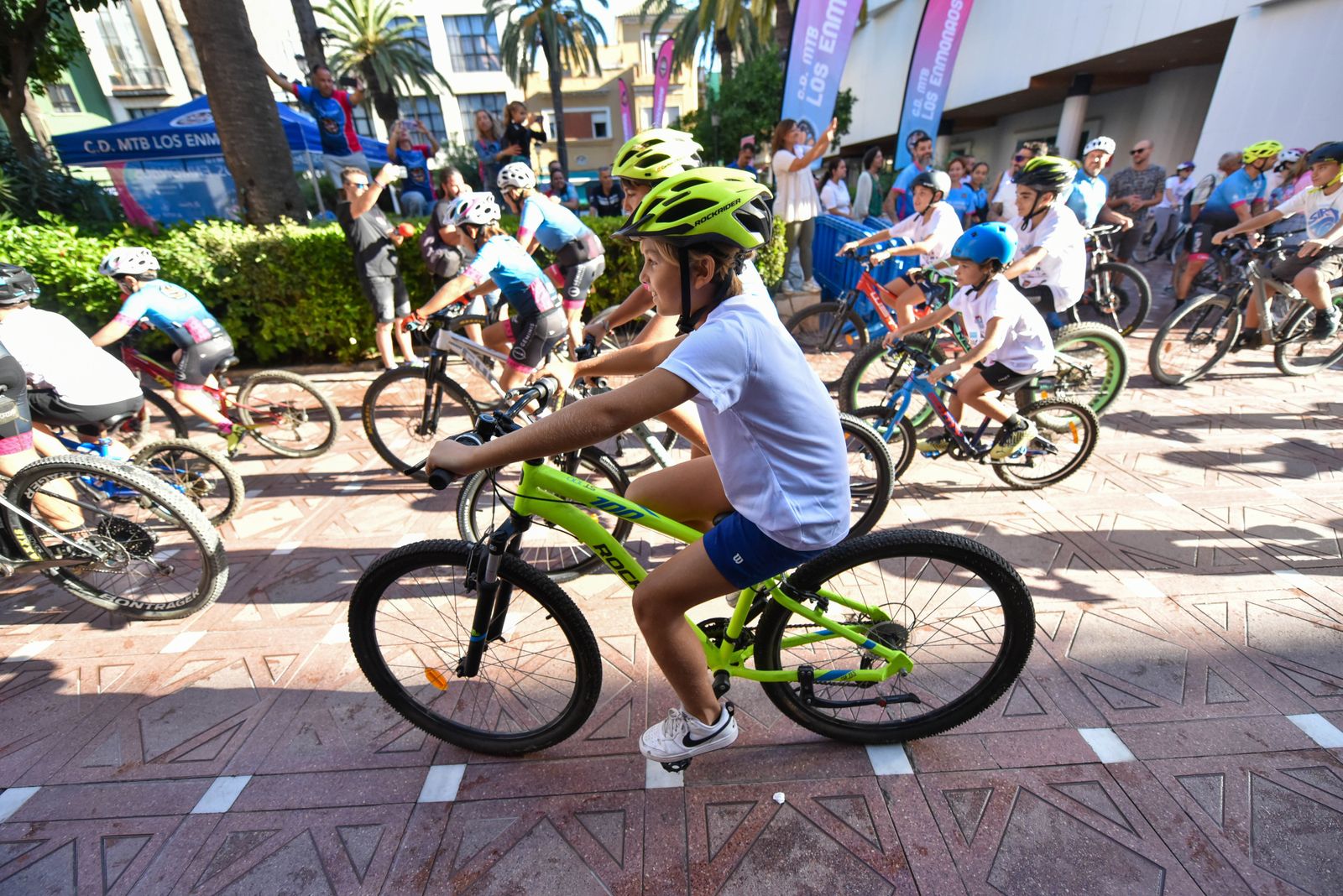 Las fotos del Día de la Bicicleta en La Línea