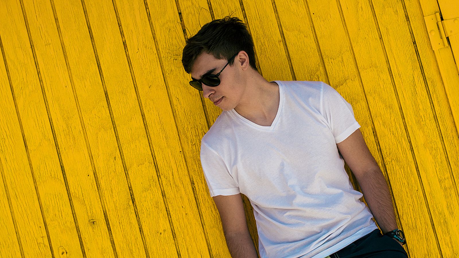 Christian Cañas durante una sesión de fotos.