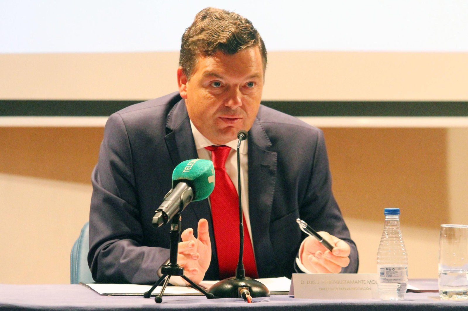 Conferencia de Manuel Galán Pérez sobre las oportunidades para Huelva en economía digital.