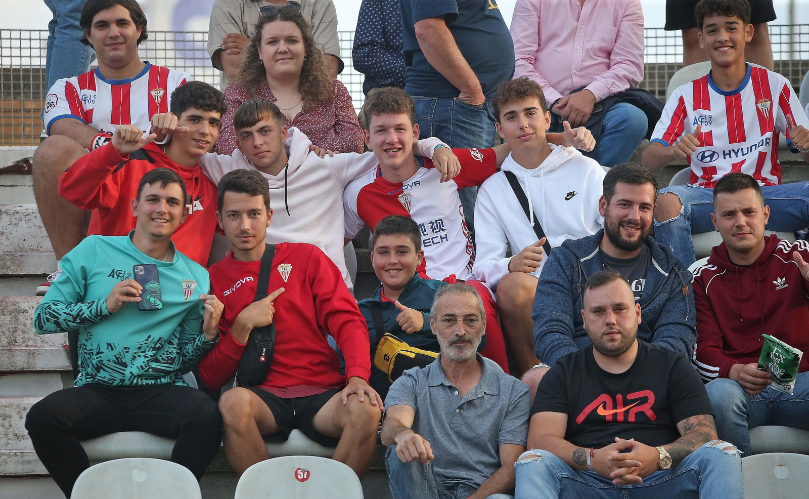 Búscate durante el partido Algeciras CF - Real Madrid Castilla en el Nuevo Mirador