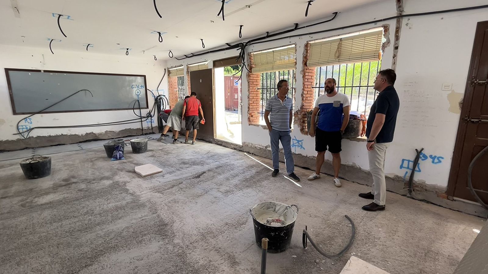 El alcalde ha visitado las obras.