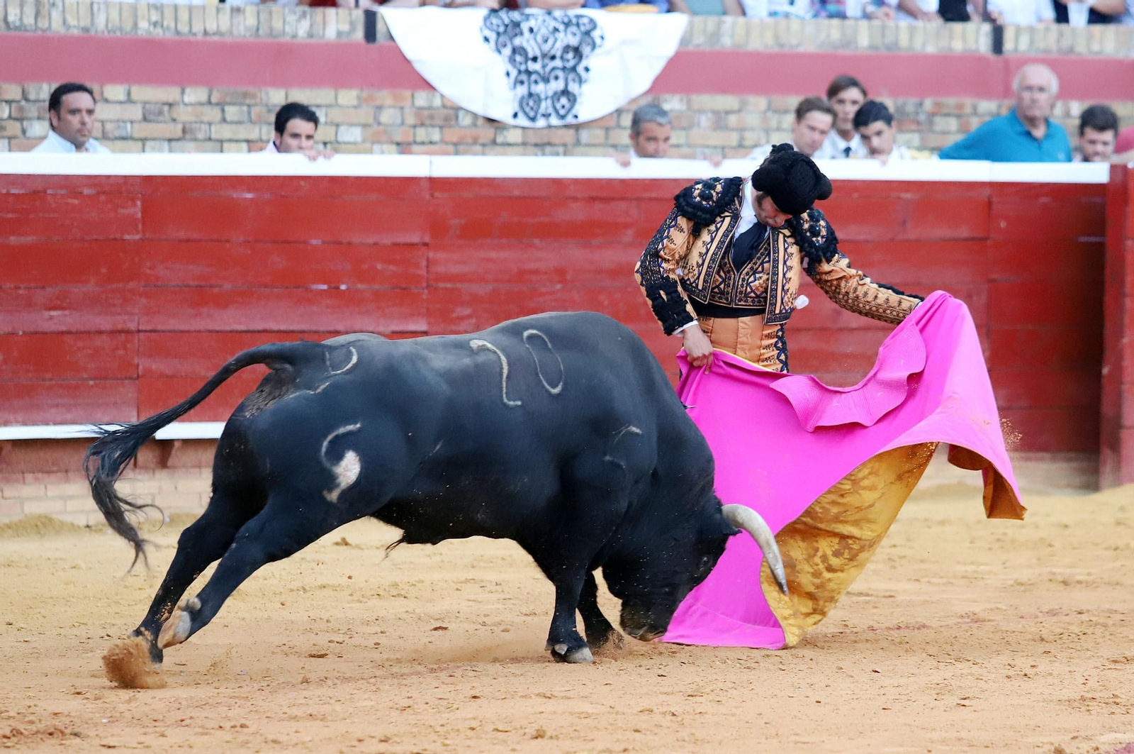 Imágenes de Morante de la Puebla, David de Miranda y Pablo Aguado en la Plaza de Toros La Merced