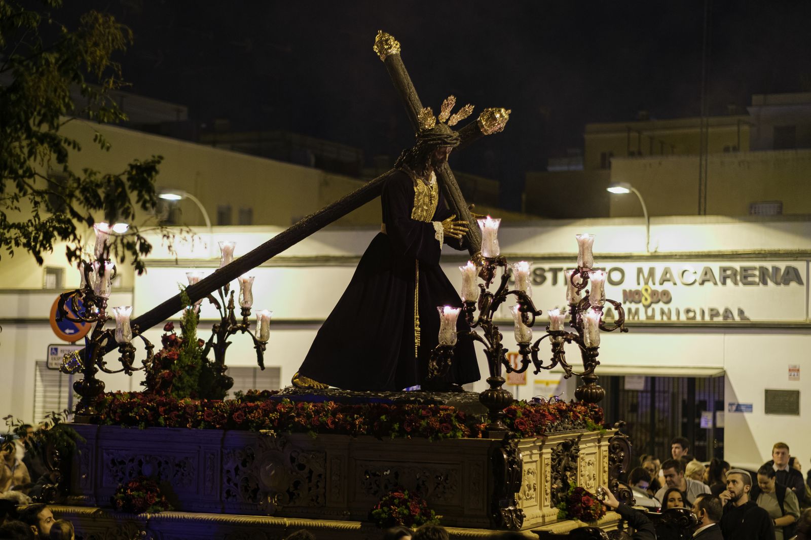 Las imágenes de la procesión del Cristo de la Bondad de San Leandro