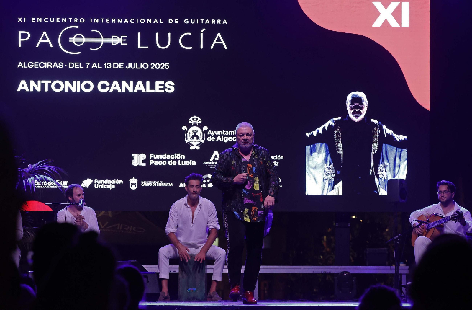 Fotos de la tercera sesión del XI Encuentro Internacional de Guitarra Paco de Lucía en Algeciras: Joni Jiménez y Antonio Canales