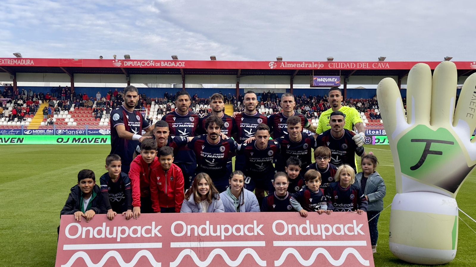 Once presentado por el Extremadura en su choque frente al Almería B en el Francisco de la Hera.