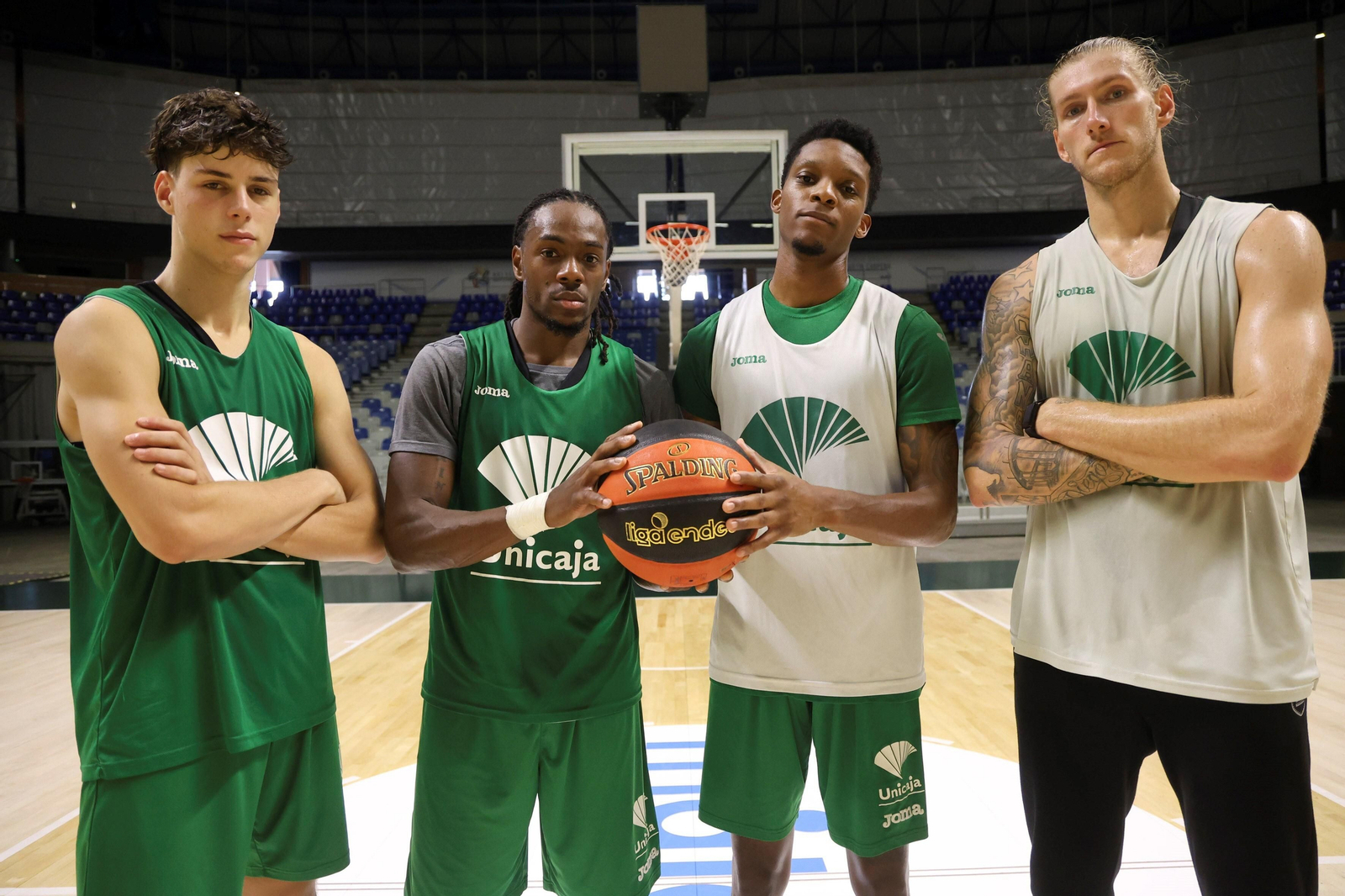 Saint-Supér, Perry, Carter y Osetkowski, antes de viajar a Murcia.