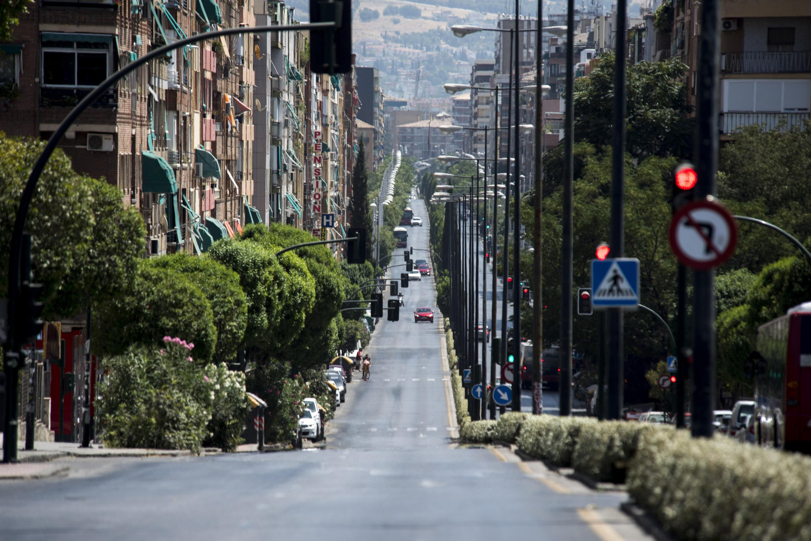 Imágenes de una Granada desierta