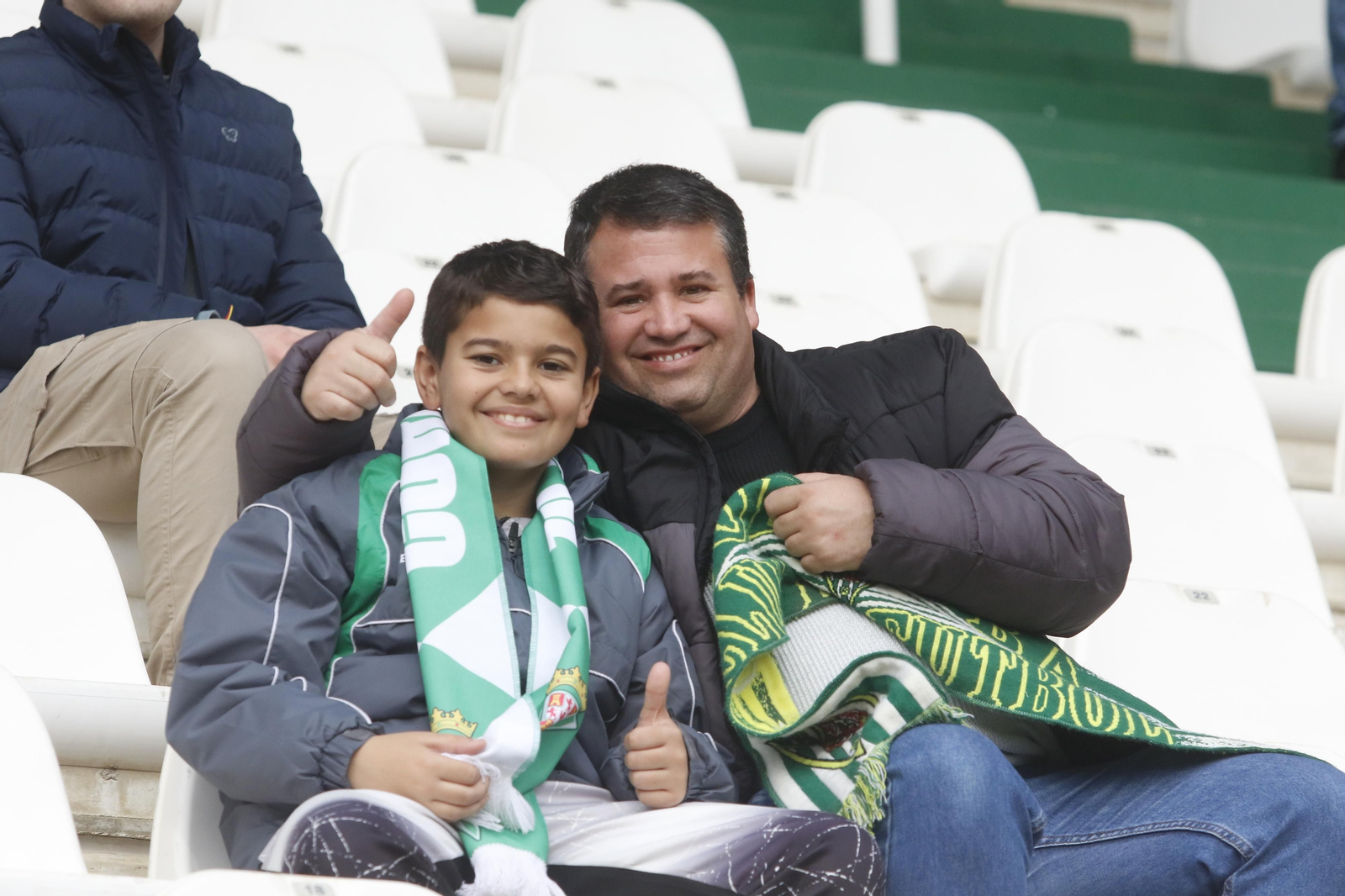 Las mejores fotos del ambiente en El Arcángel para el Córdoba CF - Intercity