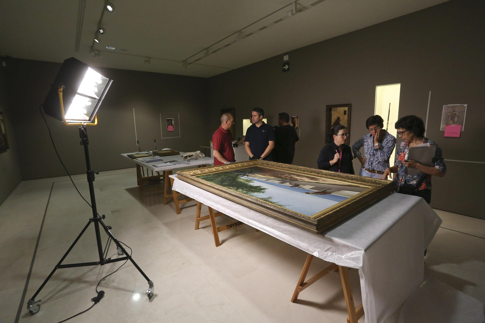 Fotos del montaje de la nueva exposición del Museo Carmen Thyssen