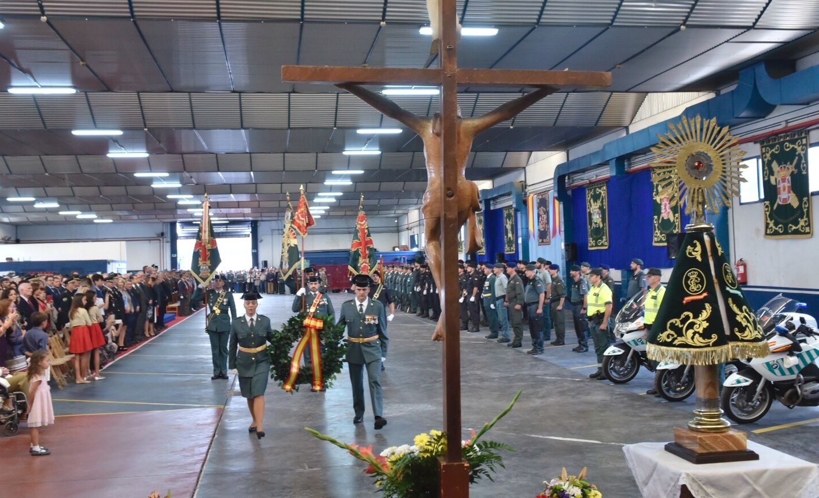 Un momento del acto por la Virgen del Pilar, patrona de Guardia Civil.