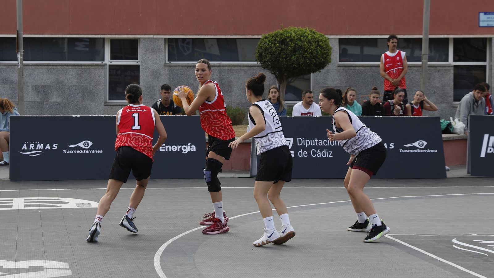 Las fotos de la segunda jornada del torneo internacional de baloncesto 3x3 de La Línea