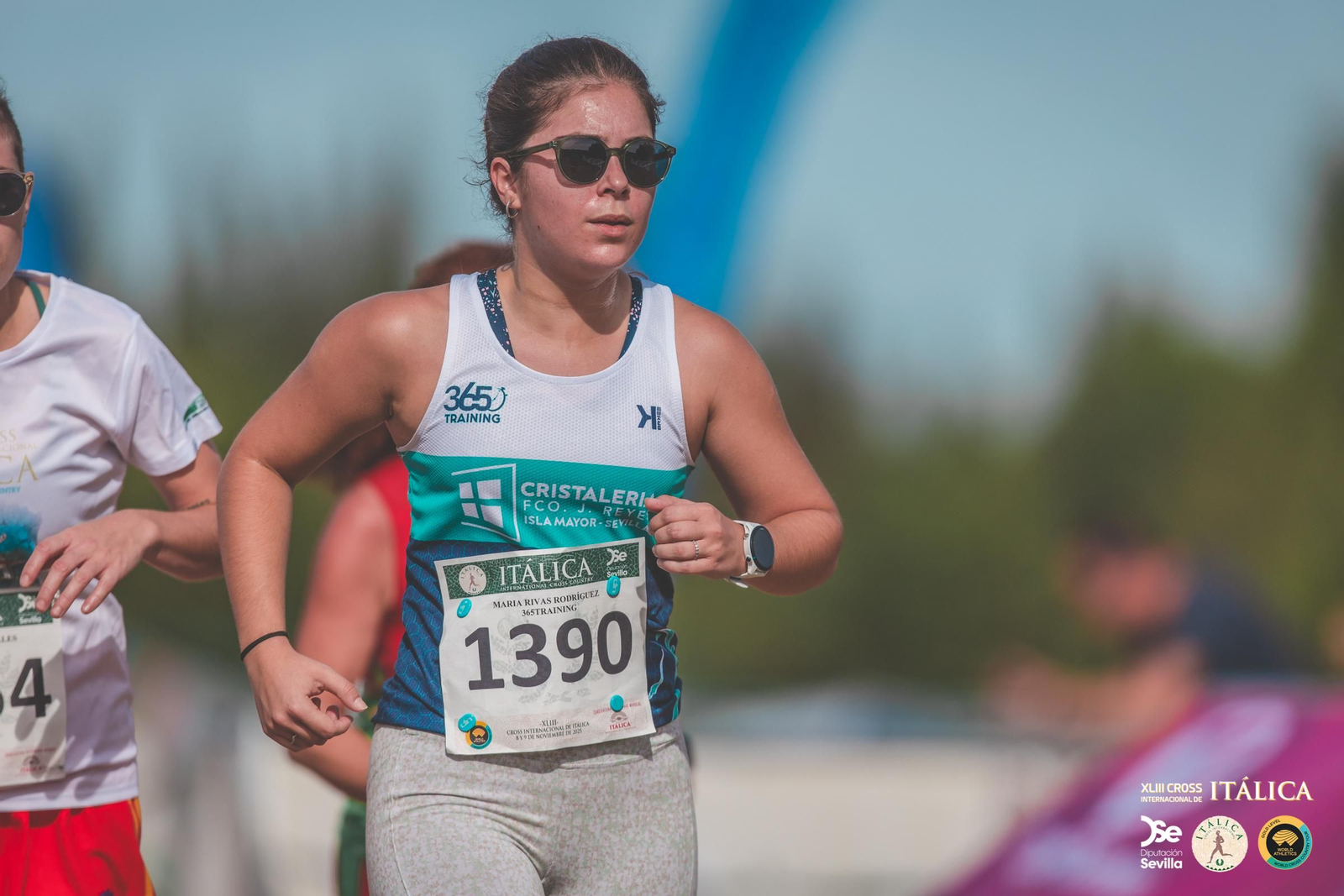 Búscate en las fotos del Cross de Itálica 2025 | 1