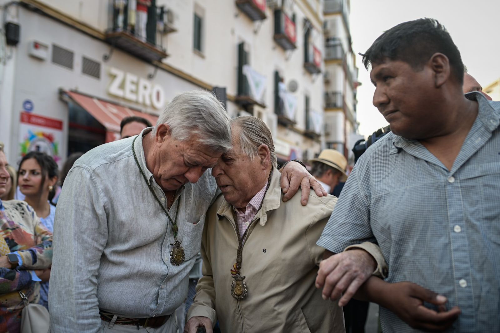 La salida de la Hermandad Triana del Rocío en 2025, en imágenes