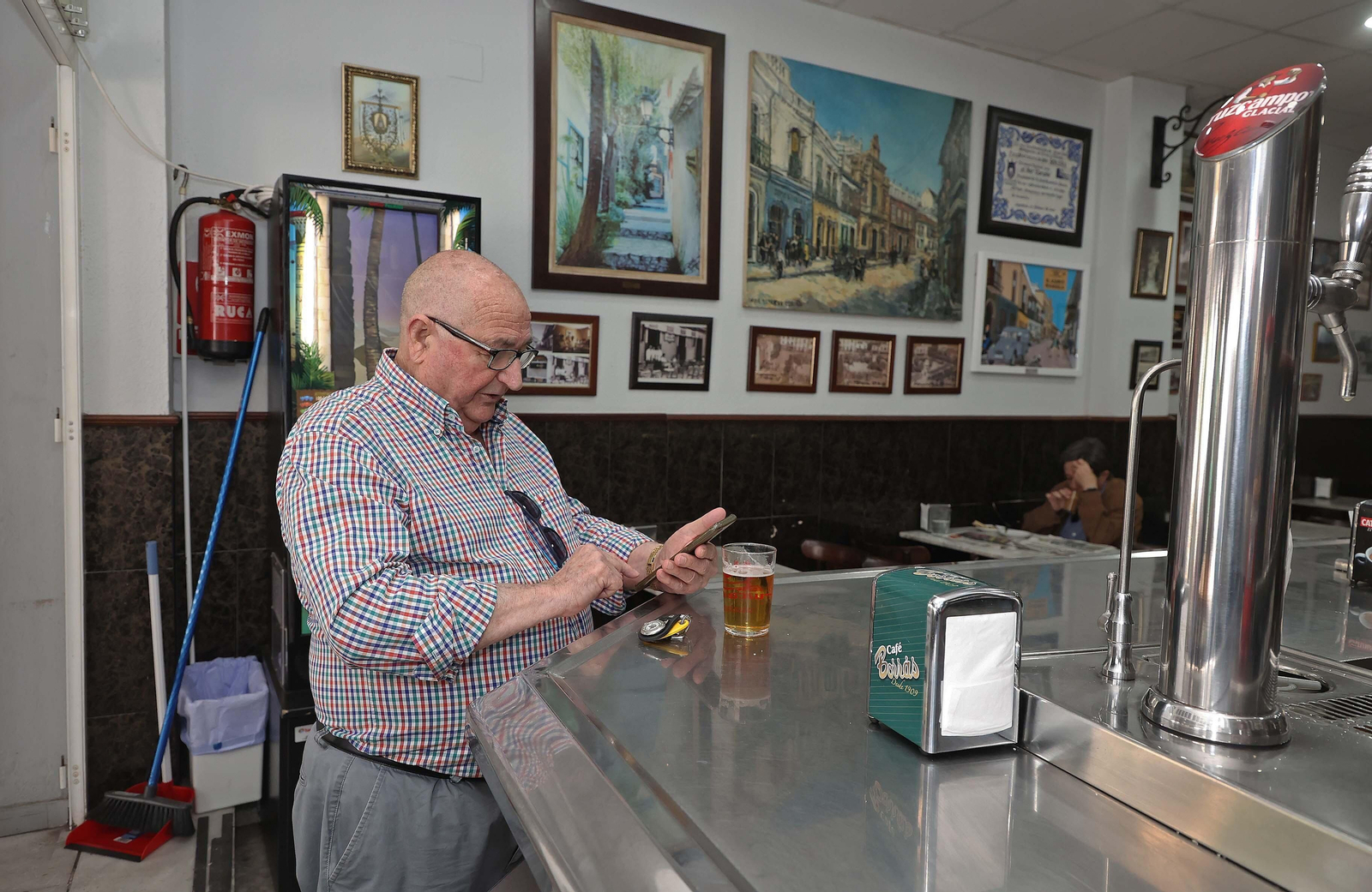 El Bar Coruña de Algeciras, en imágenes