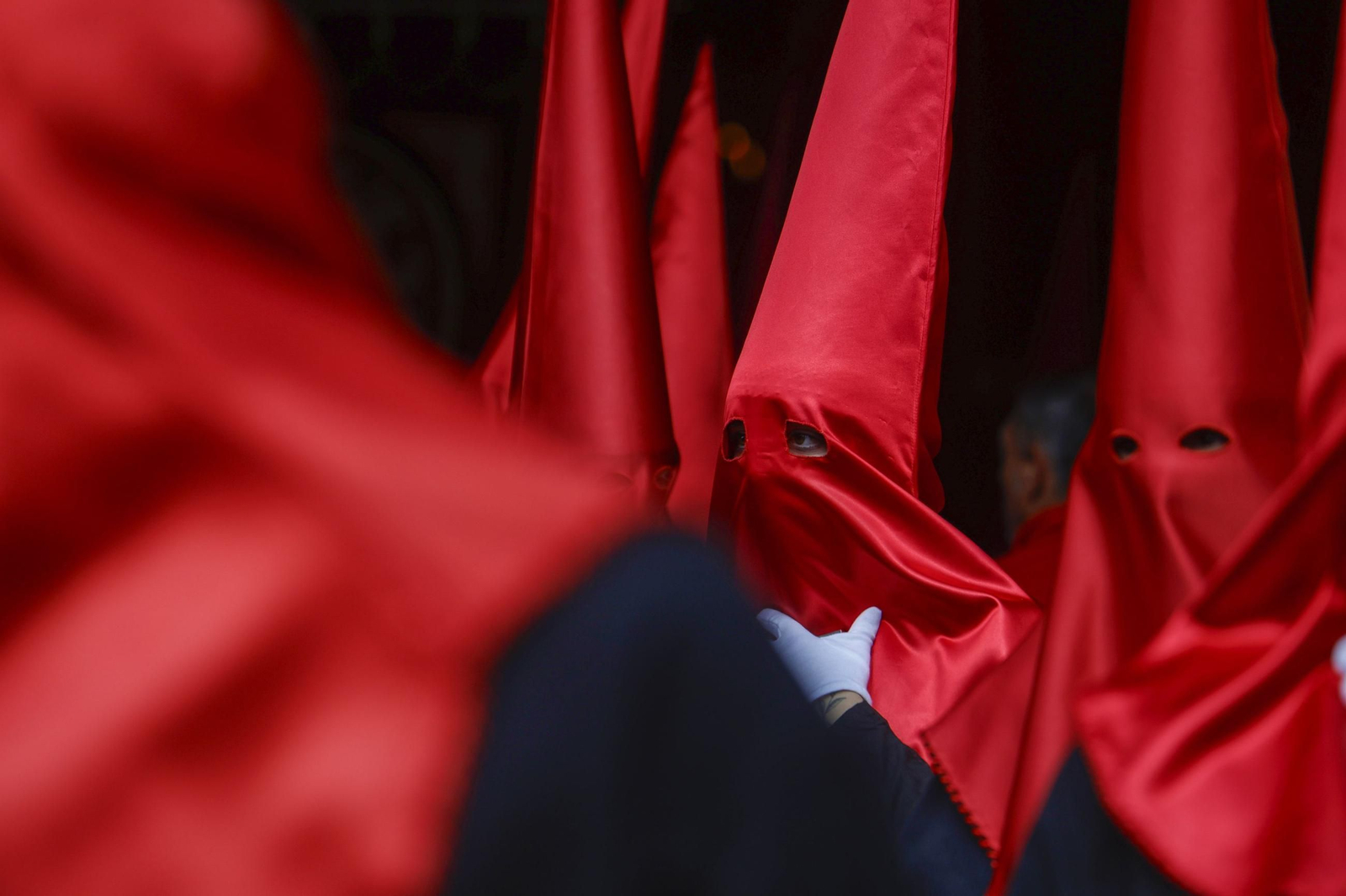 La procesión de la Caridad en este Jueves Santo de Córdoba, en imágenes