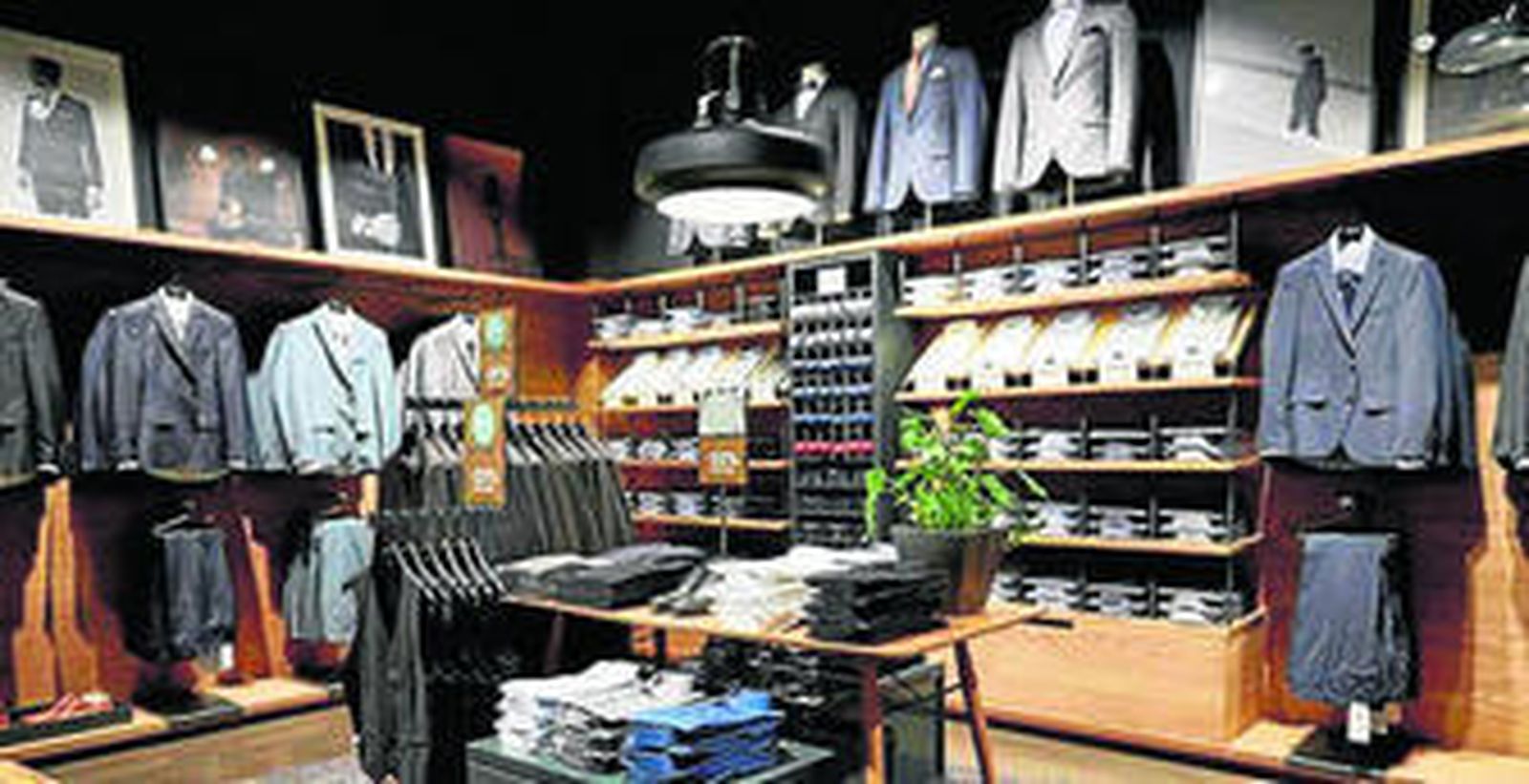 La inauguración de la tienda, ayer, en Marbella.