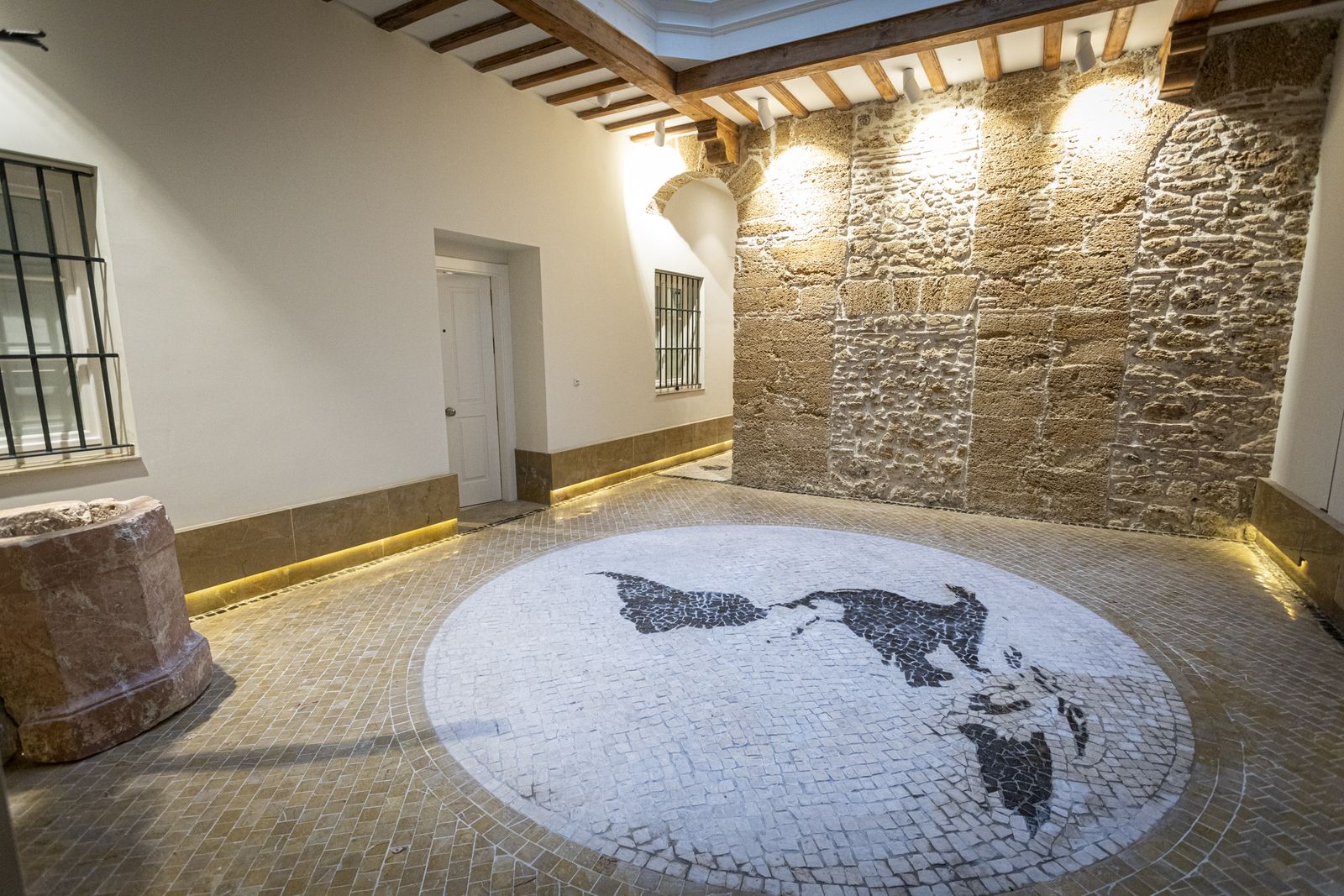 Detalles de la rehabilitación integral de finca en Conde O´Reilly esquina Costa Rica