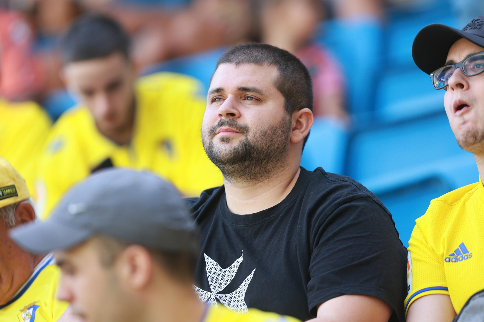 Búscate en las imágenes del Cádiz CF-Girona