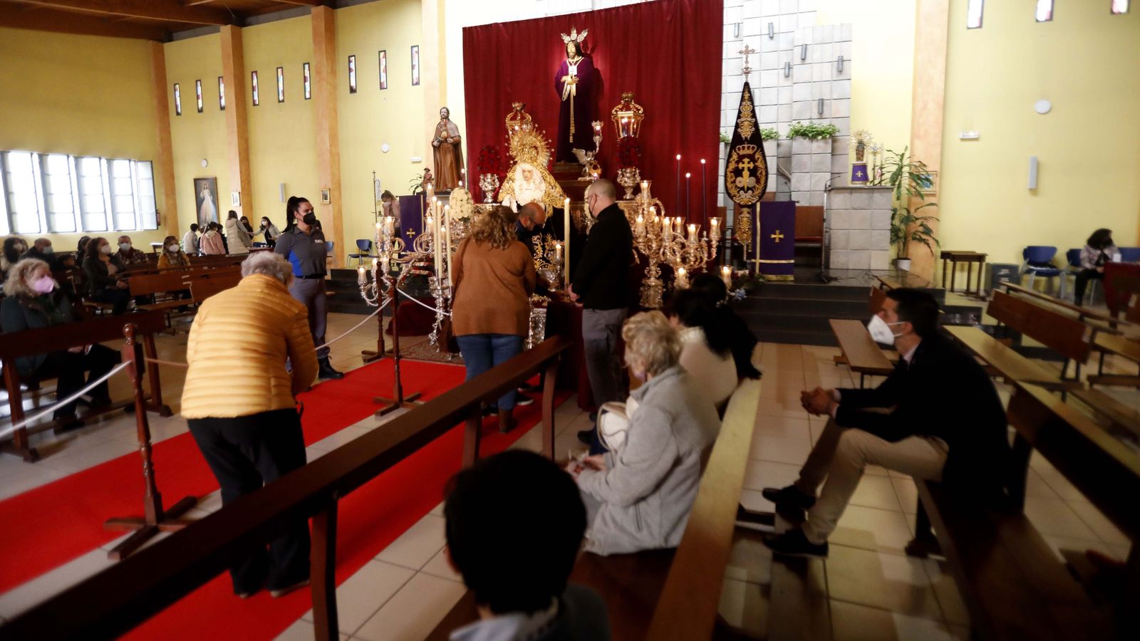 Fotos del Miércoles Santo en La Línea: Medinaceli, Huerto y Amor, Abandono y Mayor Dolor