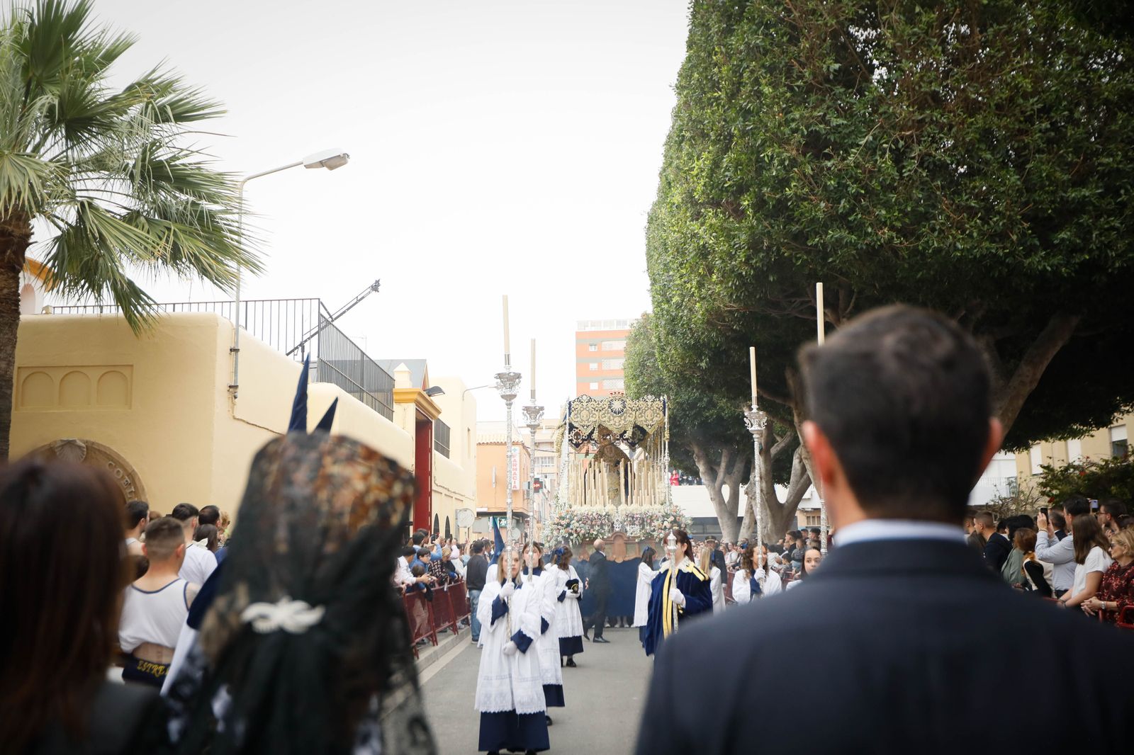 Mira como la cena sale a las calles de Almería tras las lluvias