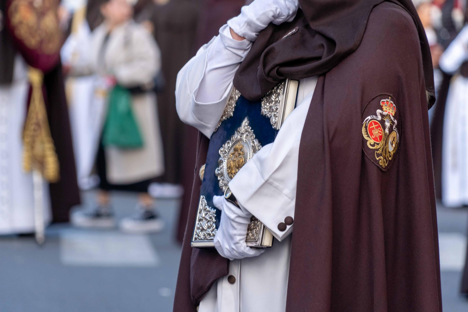 Martes Santo: Imágenes de la procesión de La Sentencia
