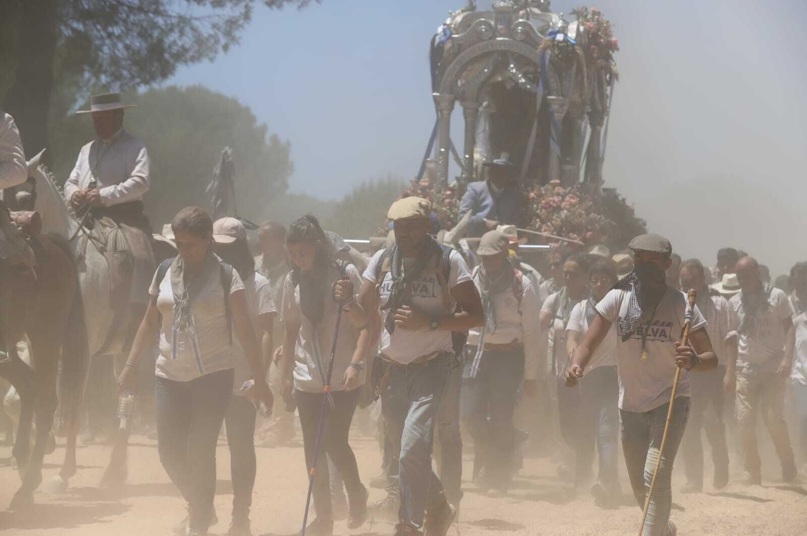 Llegada del Simpecado de Huelva a Gato.
