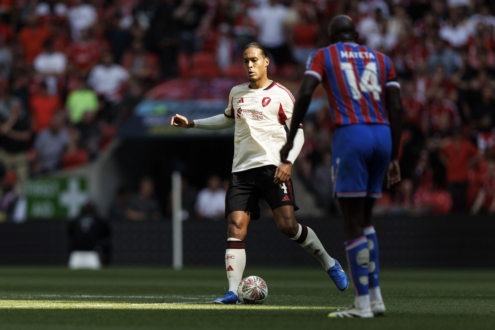 El título del Crystal Palace sobre el Liverpool, en imágenes (2-1)