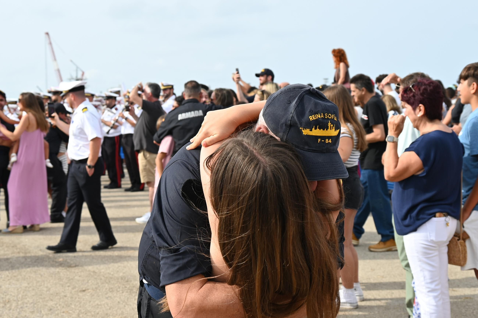 La fragata 'Reina Sofía' llega a la Base de Rota