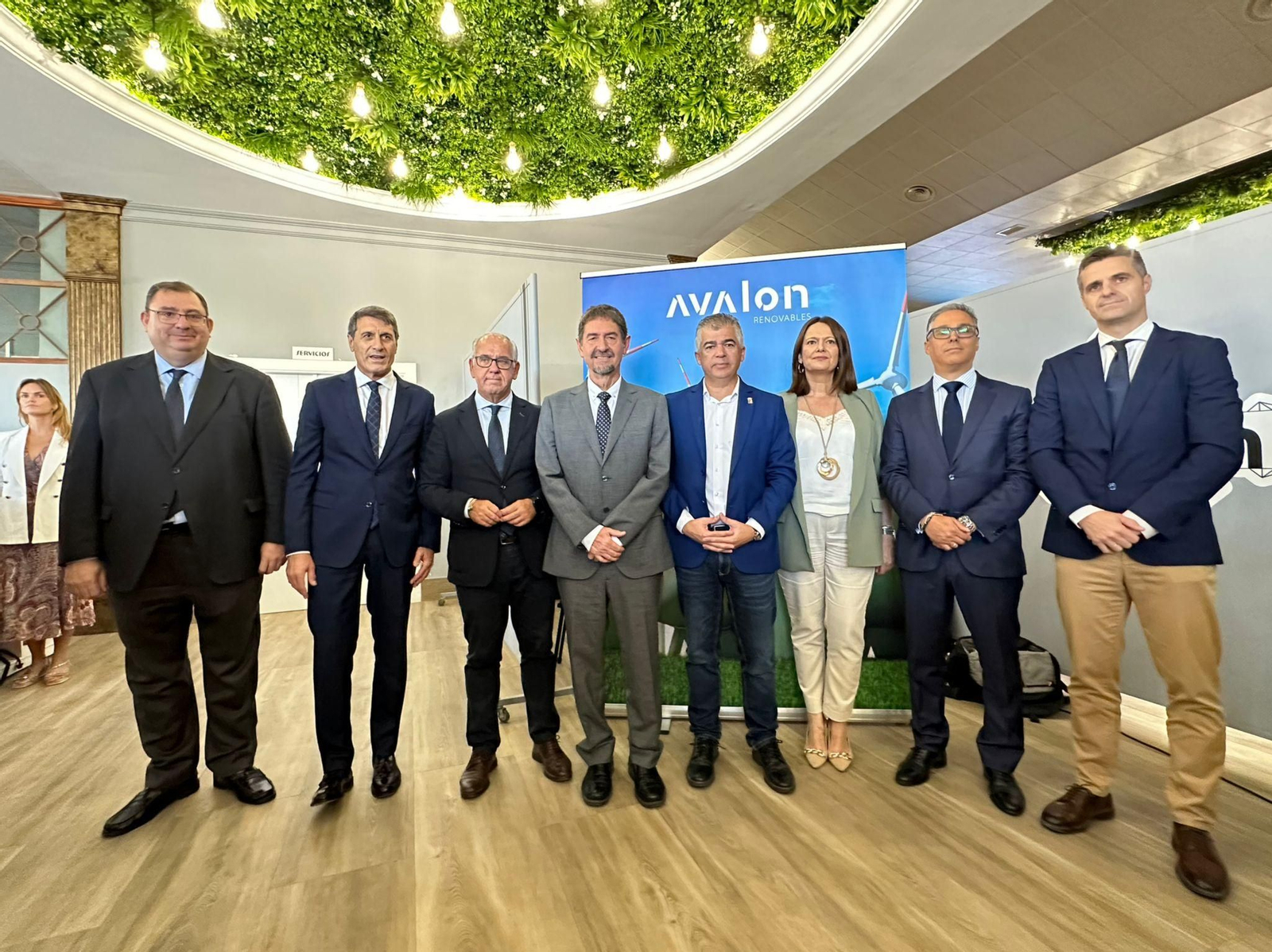 Autoridades y responsables políticos, en la presentación.