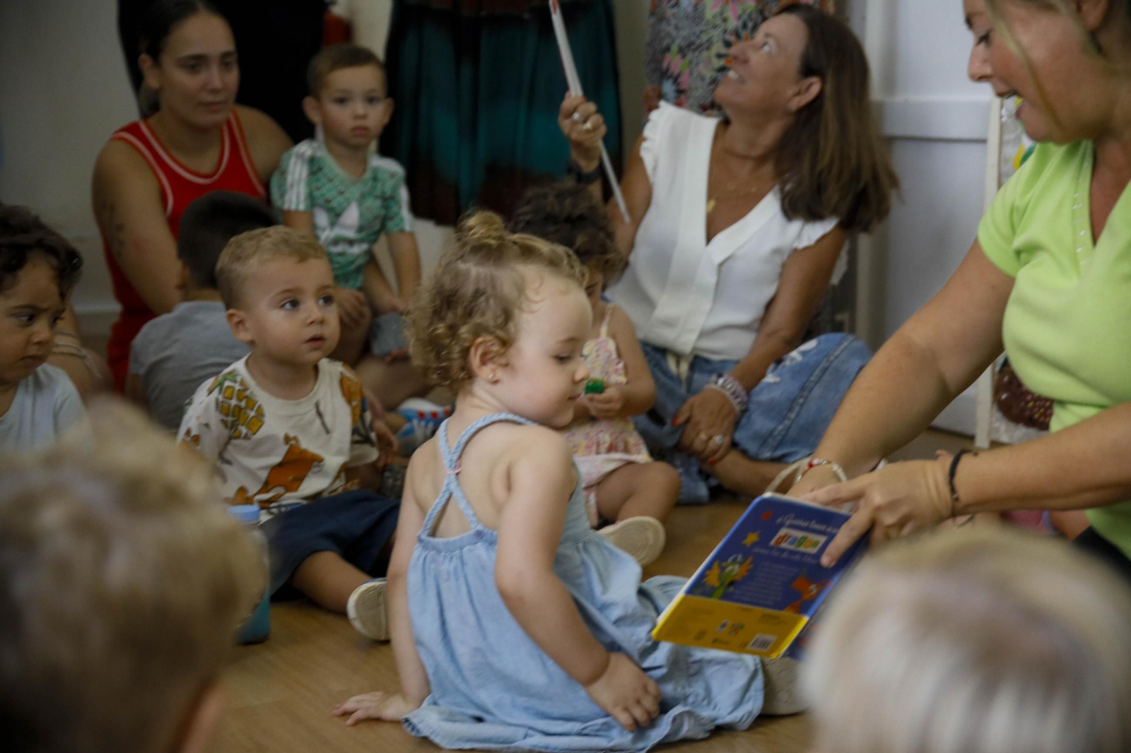 Las imágenes del regreso a las aulas de los más pequeños de Almería