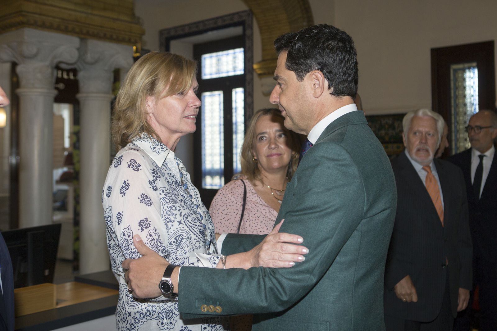 Las imágenes de la entrega de la Beca Manuel Olivencia