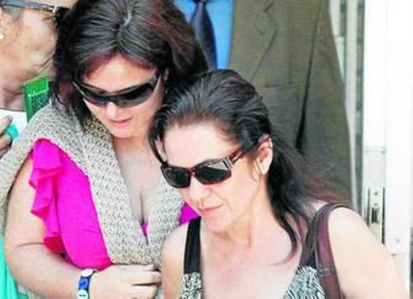 Ruth Ortiz, acompañada por su abogada, María del Reposo Carrero, en una imagen reciente. Ruth Ortiz, acompañada por su abogada, María del Reposo Carrero, en una imagen reciente.