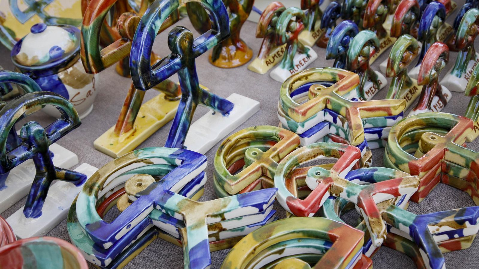 La Feria de Alfarería llenará la Rambla de artesanía.