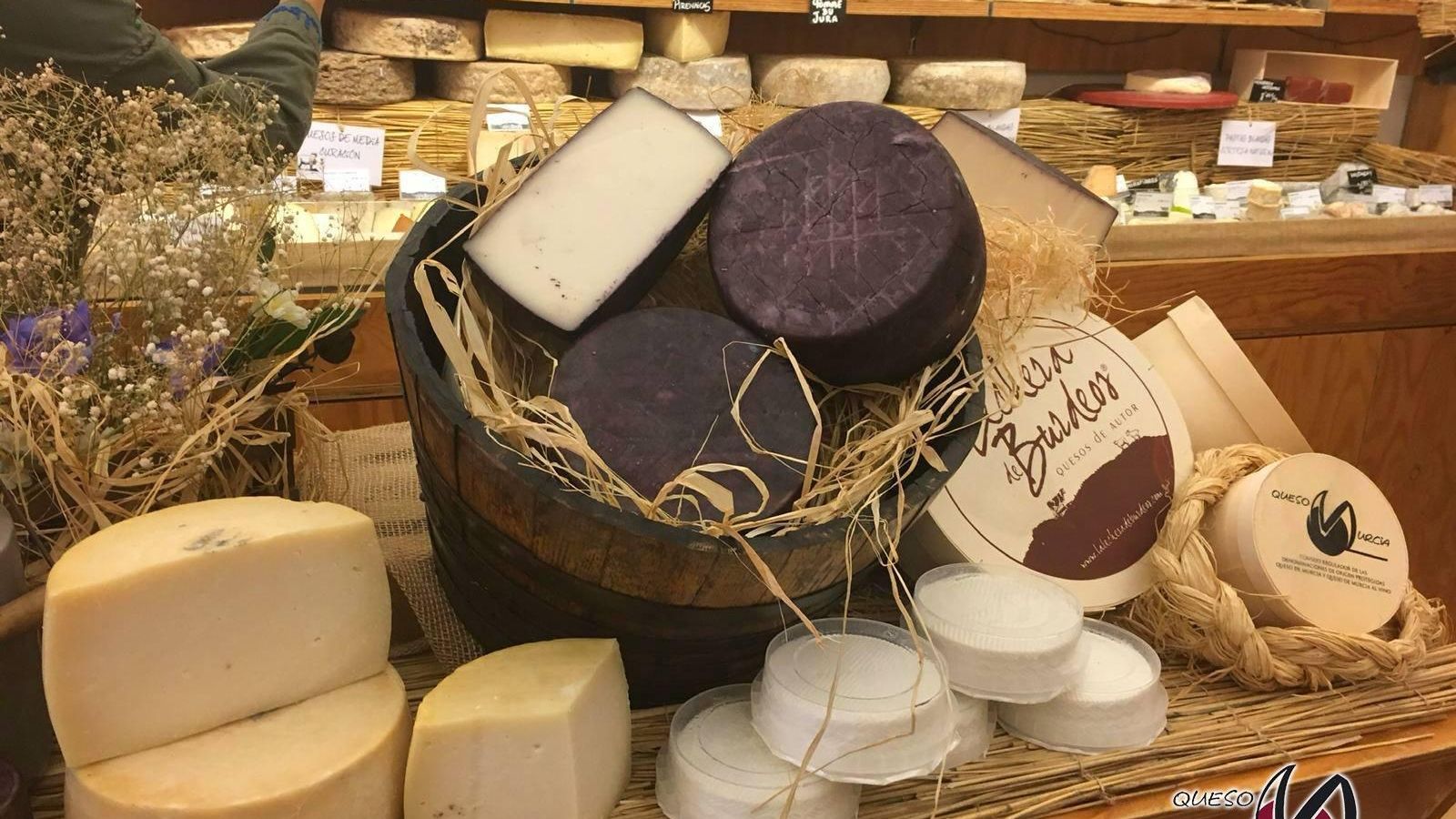 Quesos con Denominación de Origen Protegida ‘Queso de Murcia’ y ‘Queso de Murcia al Vino’.