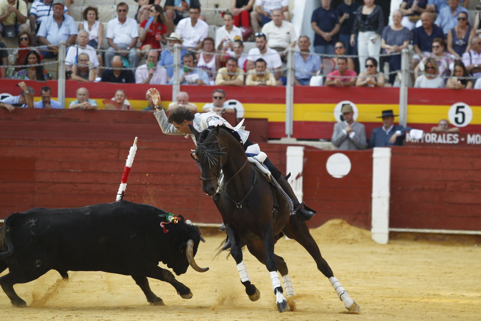 Fotogalería corrida de rejones. Feria de Almería 2019
