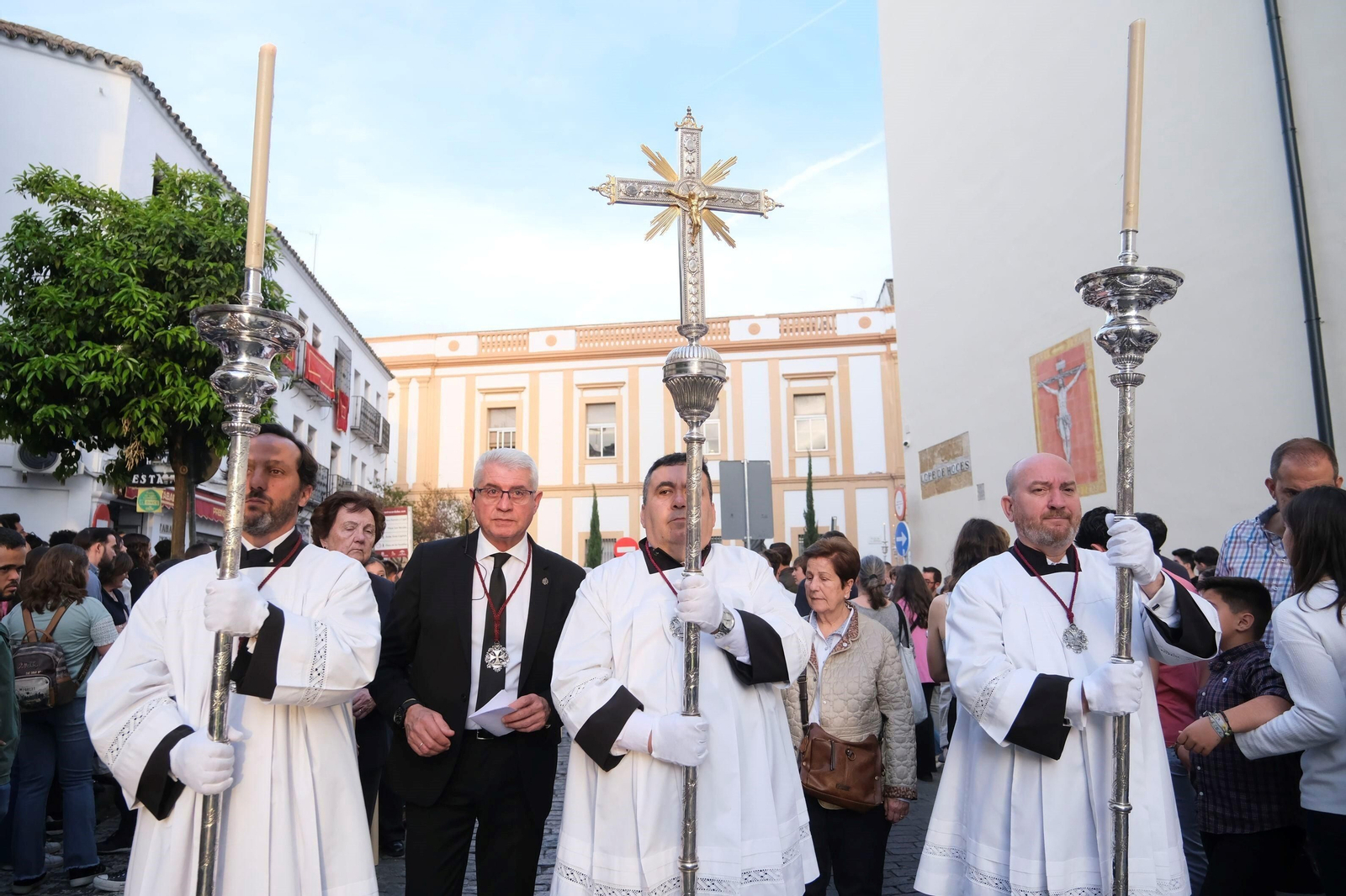 El vía crucis del Cristo de la Providencia de Córdoba, en imágenes