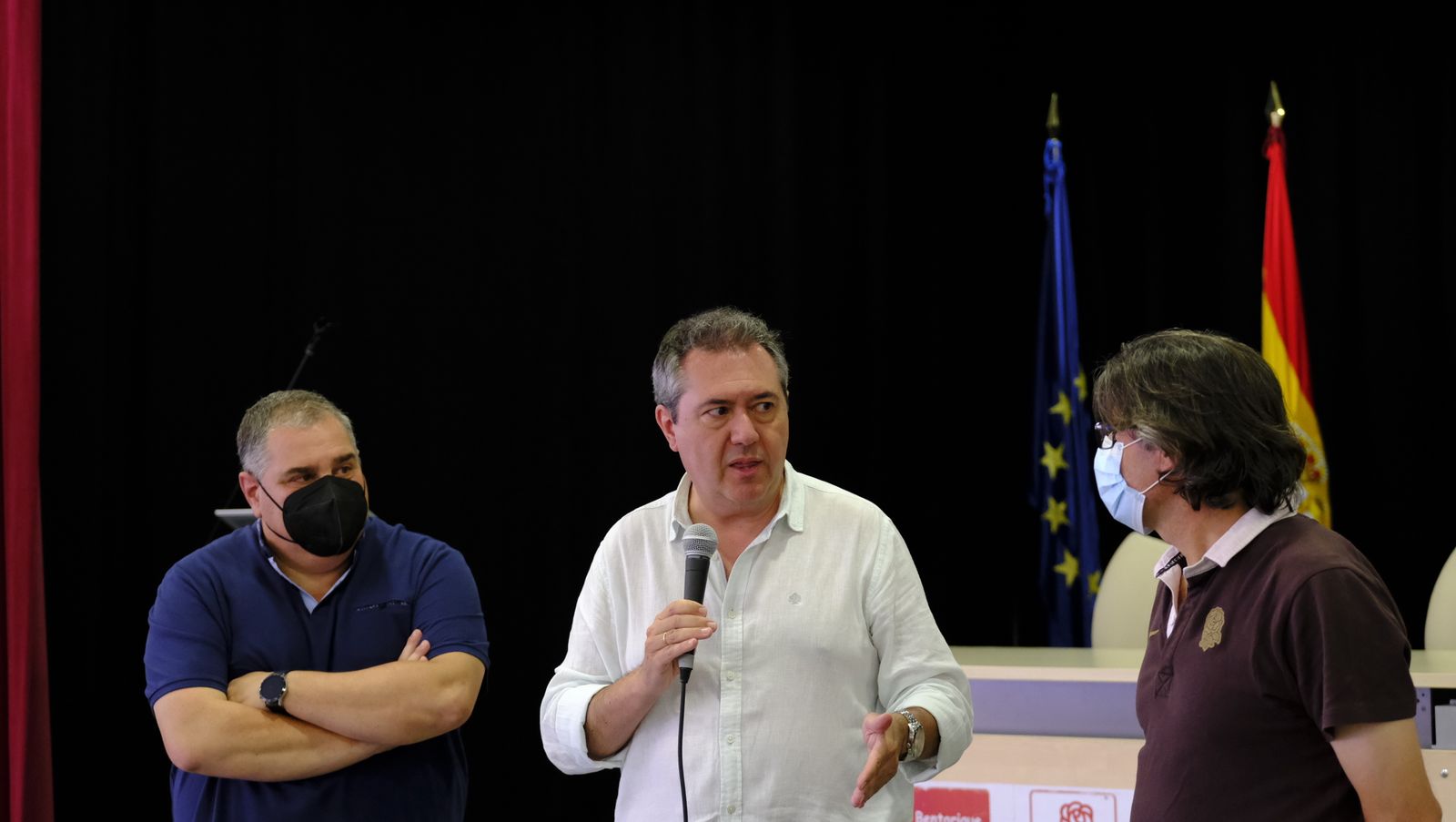 Juan Espadas, candidato a las primarias del PSOE, en Alhama y Bentarique. Almería