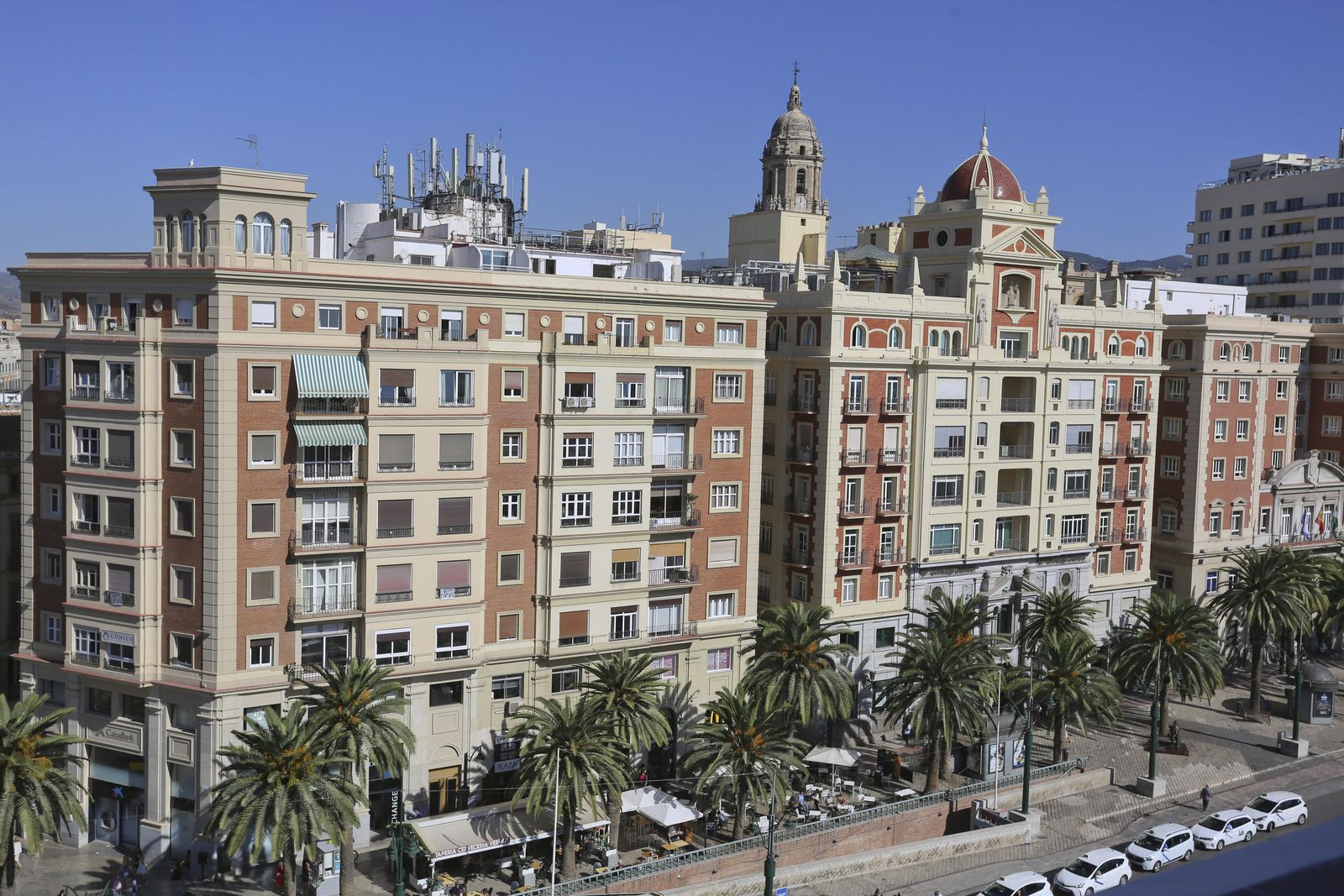 La inauguración del hotel Only You de la Equitativa