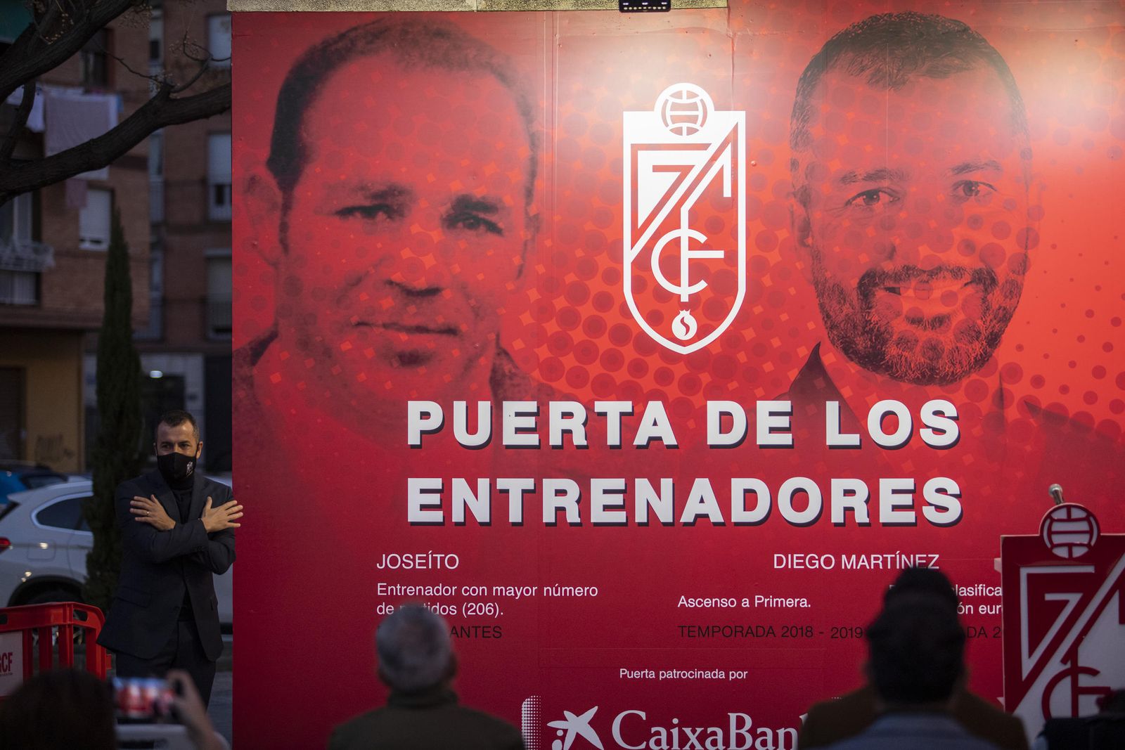 Fotos: Inauguración del espacio de Diego Martínez en la Puerta de los Entrenadores