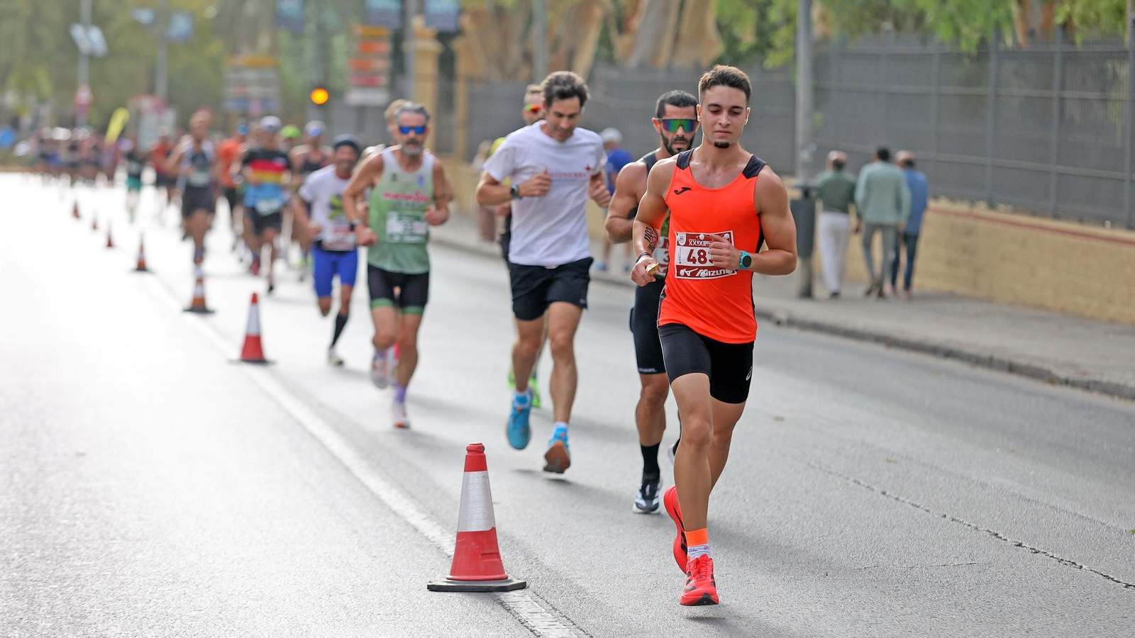 Búscate en la Media Maratón de Jerez 2025 (6)