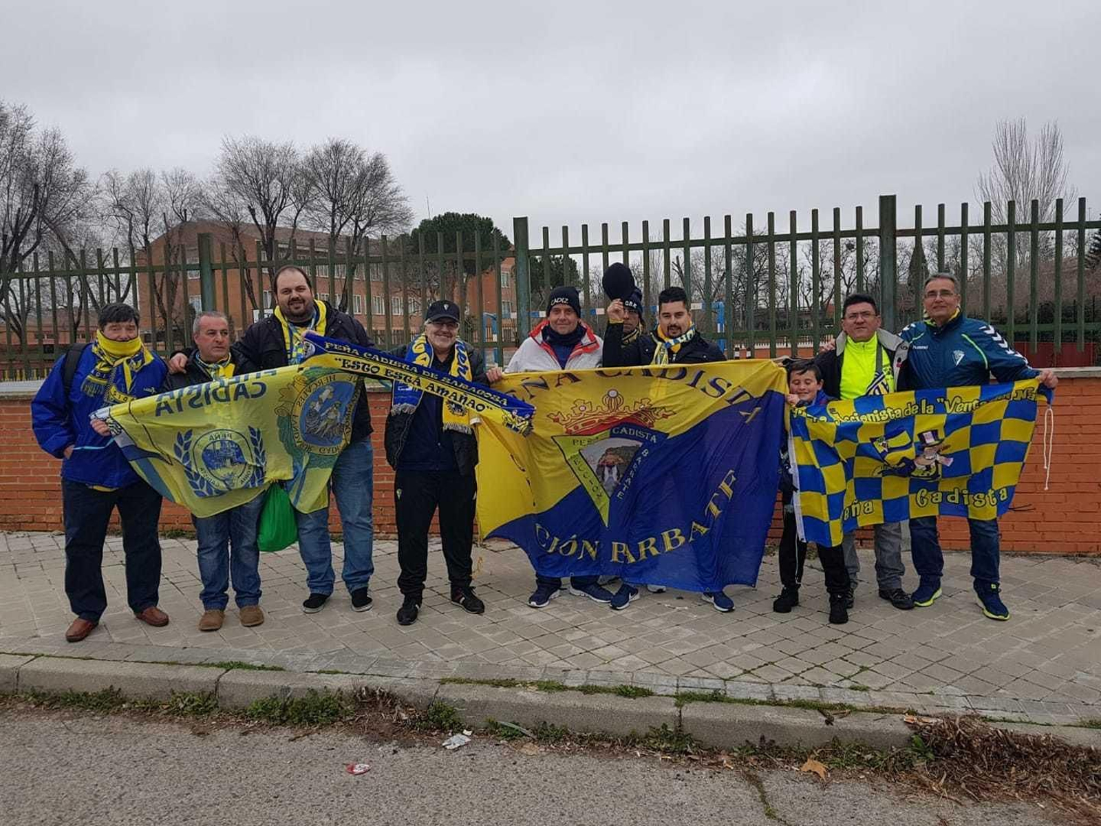 Aficionados del Cádiz en Alcorcón antes del partido disputado el pasado domingo.