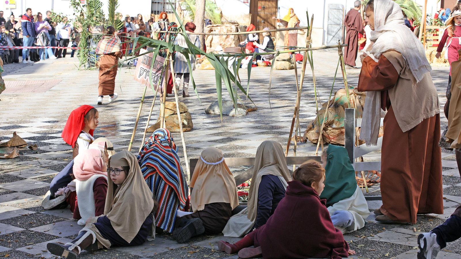 Imágenes del Belén Viviente de la plaza San Lucas en Jerez