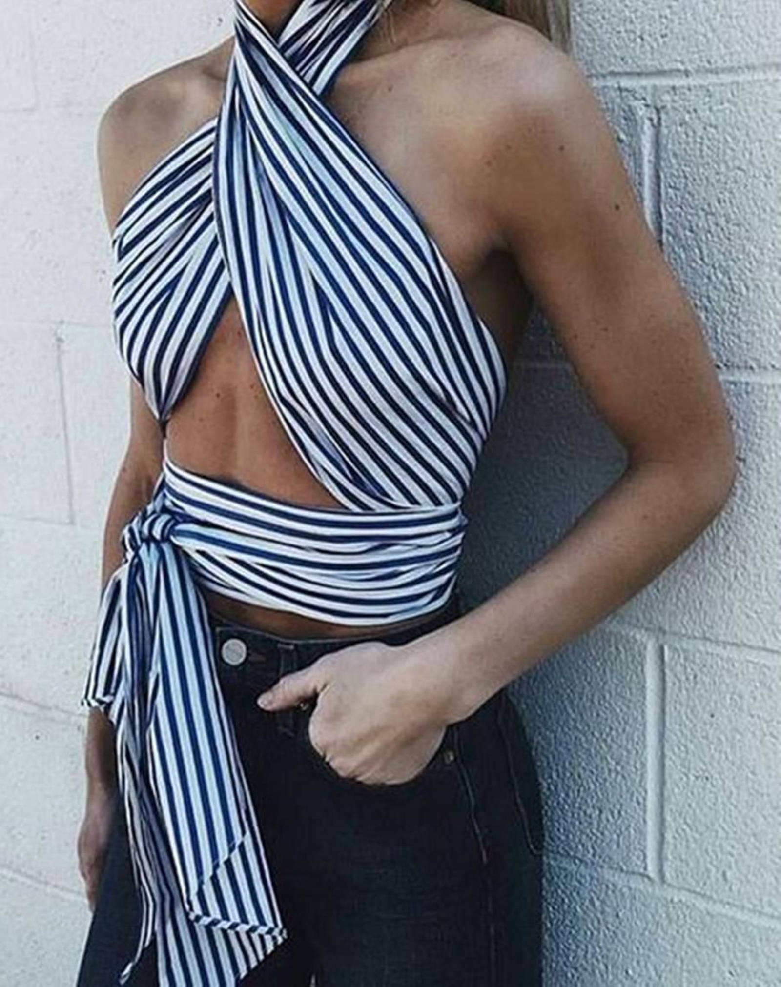 Las 30 formas más originales de llevar un pañuelo en tus looks de verano